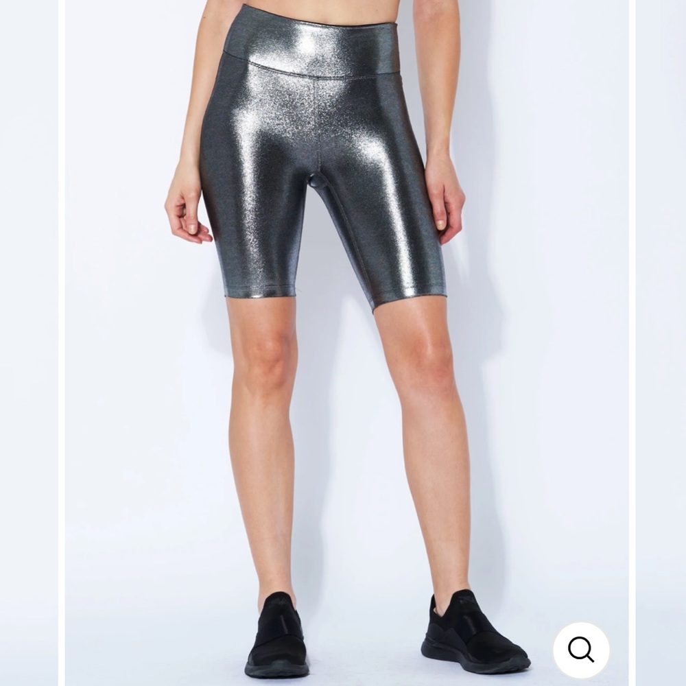 Heroine Sport Metallic Silver Bike Shorts